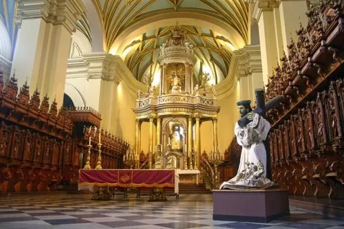 Cathedral of Lima main altar Cathedral of Lima main altar