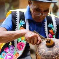 Arts, Crafts & Souvenirs in Peru