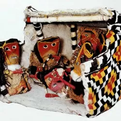 Chancay Culture House of Dolls (1200-1400 A.D.), 29 x 45 x 27 cm, Chancay Valley (Amano Museum, Lima)