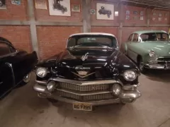 Vintage Car Museum Nicolini - Cadillac