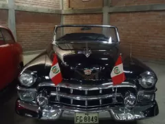 Vintage Car Museum Nicolini - Cadillac Fleetwood