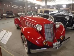 Vintage Car Museum Nicolini - Auburn Speedster