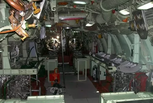 submarine abtao4