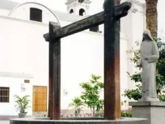 Wishing Well at Saint Rose Church in Lima