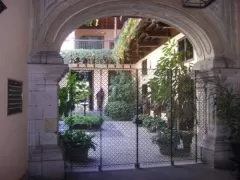 Patio of the Casa Goyeneche / Casa de Rada