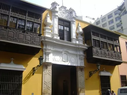 Exterior view, Casa Goyeneche / Casa de Rada Exterior view, Casa Goyeneche / Casa de Rada