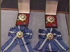 Quiñones awarded medals