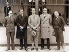 Raul Porras 1930 with friends