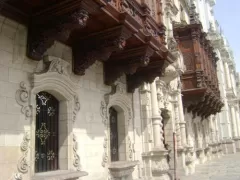 Exterior view of the Archbishop&#039;s Palace in Lima