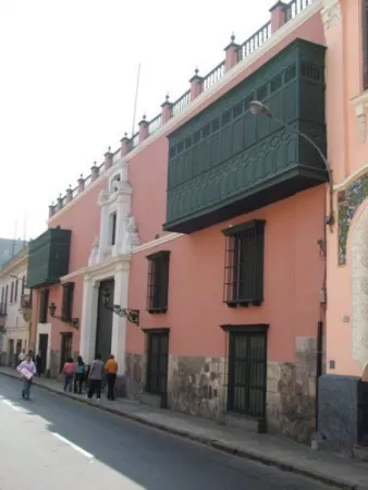 Exterior view of the Casa Larriva Exterior view of the Casa Larriva