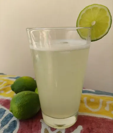 Peruvian lemonade - Limonada peruana Peruvian lemonade - Limonada peruana