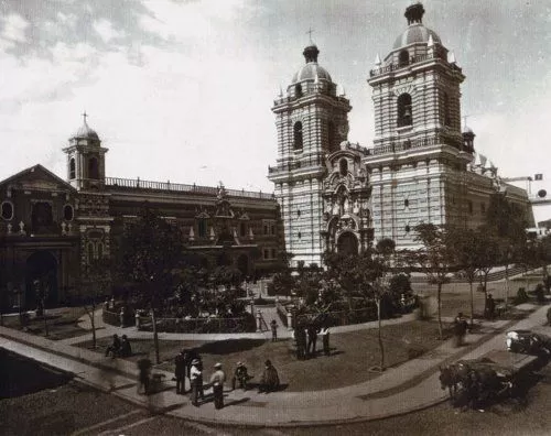 San Francisco Church in yesteryears