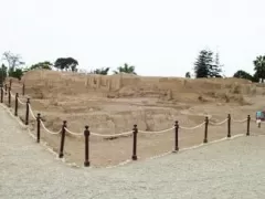 Huaca Cruz Blanca, Maranga Complex, Lima