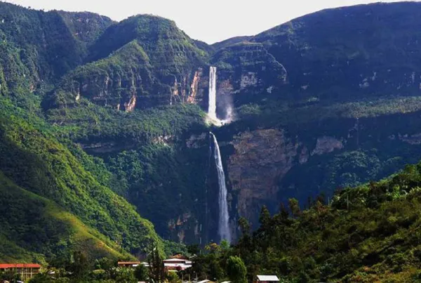 Gocta waterfalls, Peru Gocta waterfalls, Peru