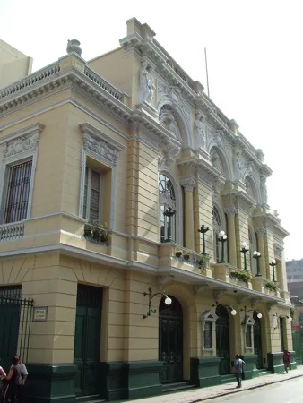 Municpal Theater Lima