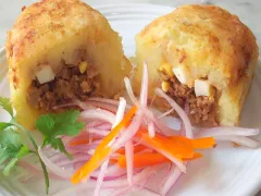 Peruvian Papas Rellenas