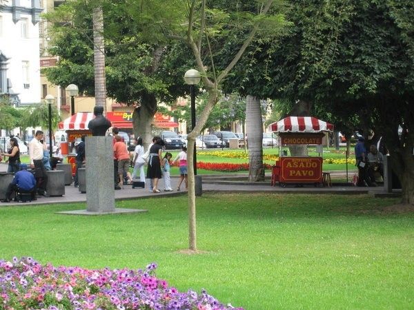 Parque Kennedy and Parque Central in Miraflores, Lima