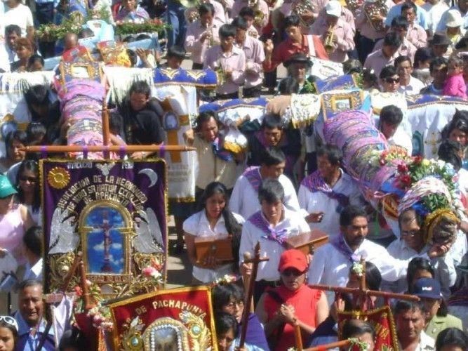 Festival of the Crosses - Fiesta de las Cruces in Peru
