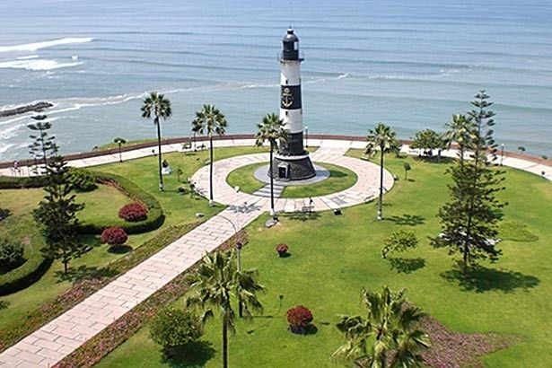 Lighthouse Park in Miraflores, Lima