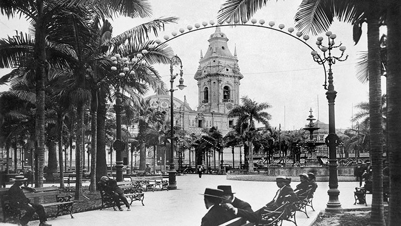 Aristocratic Peruvian Republic - The Cathedral of Lima in 1920