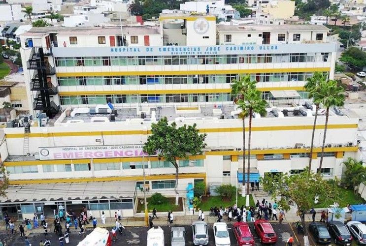 Emergency and Trauma Hospital Jose Casimiro Ulloa in Miraflores, Lima