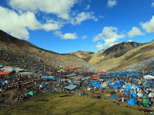 Qoyllur Rit'i - Snow Star Festival, Sinakara Valley Cusco Region